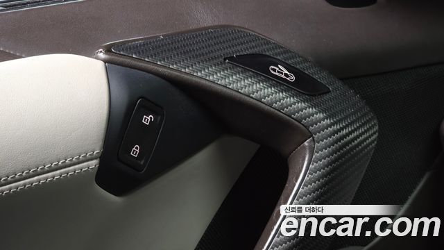 BMW i8 2016 — photo 28