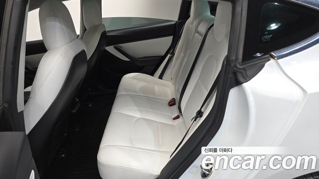 Tesla Model 3 2020 — photo 17