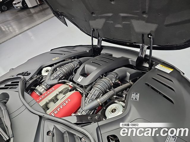 Ferrari Purosangue 2025 — photo 5
