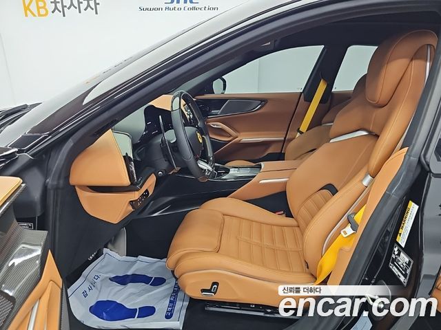 Ferrari Purosangue 2025 — photo 11
