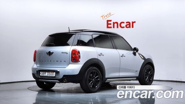 Mini Countryman 2015 — photo 2