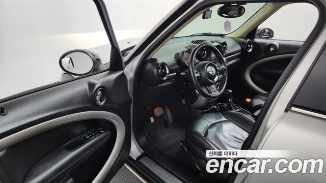 Mini Countryman 2015 — photo 10