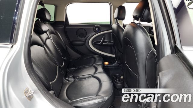 Mini Countryman 2015 — photo 12