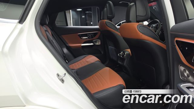 Mercedes-Benz GLC-Class 2024 — photo 18