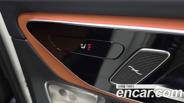 Mercedes-Benz GLC-Class 2024 — photo 25