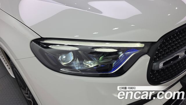 Mercedes-Benz GLC-Class 2024 — photo 8