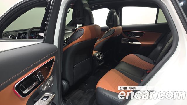 Mercedes-Benz GLC-Class 2024 — photo 16