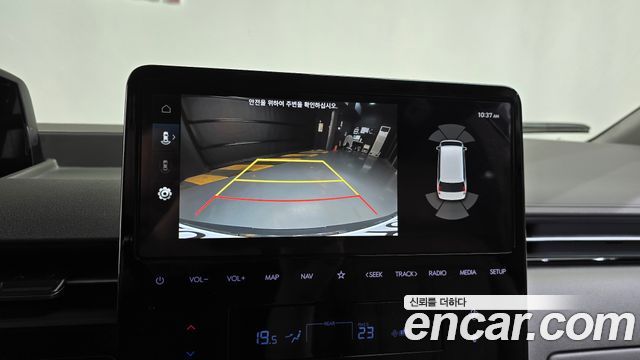 Hyundai Staria 2023 — photo 20