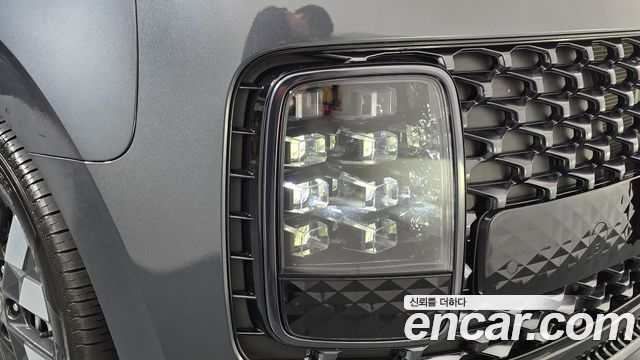 Hyundai Staria 2023 — photo 8
