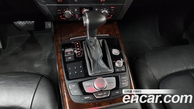 Audi A6 2015 — photo 9