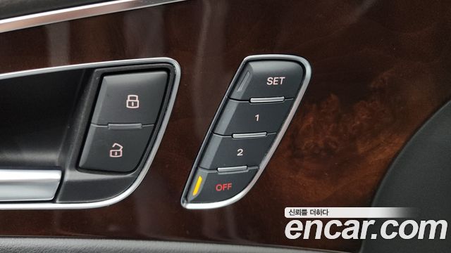 Audi A6 2015 — photo 17