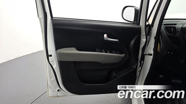 Kia RAY 2023 — photo 14