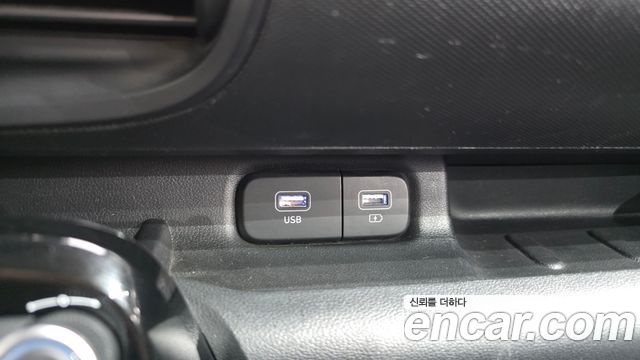 Hyundai Casper 2023 — photo 19