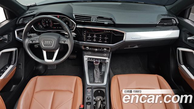 Audi Q3 2024 — photo 10