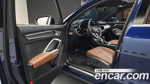 Audi Q3 2024 — photo 13