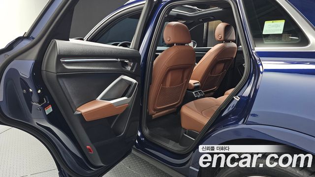 Audi Q3 2024 — photo 18
