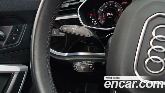 Audi Q3 2024 — photo 25