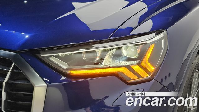 Audi Q3 2024 — photo 8
