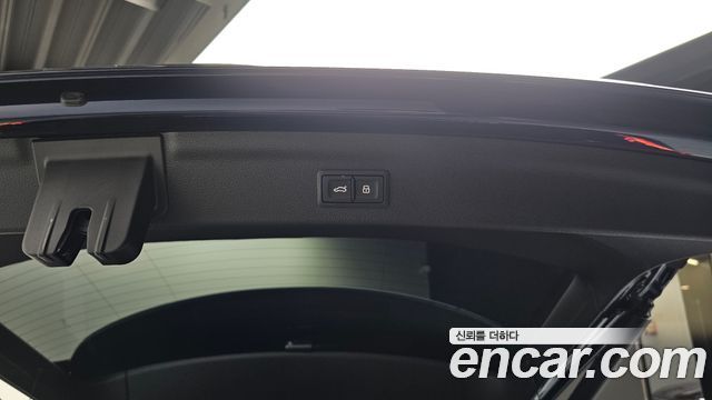 Audi Q3 2024 — photo 33