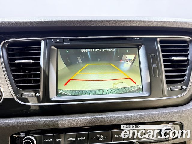Kia Canival 2016 — photo 13