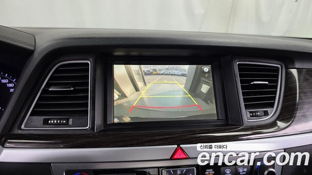 Genesis G80 2018 — photo 15