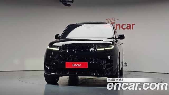 Land Rover Range Rover Sport 2026 — photo 3