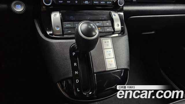 Hyundai Casper 2023 — photo 12
