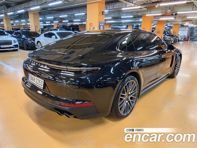 Porsche Panamera 2025 — photo 2