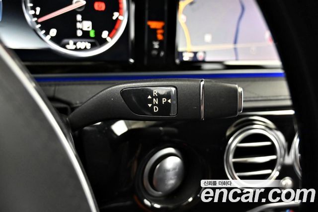 Mercedes-Benz S-Class 2016 — photo 9