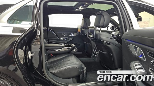 Mercedes-Benz S-Class 2016 — photo 12