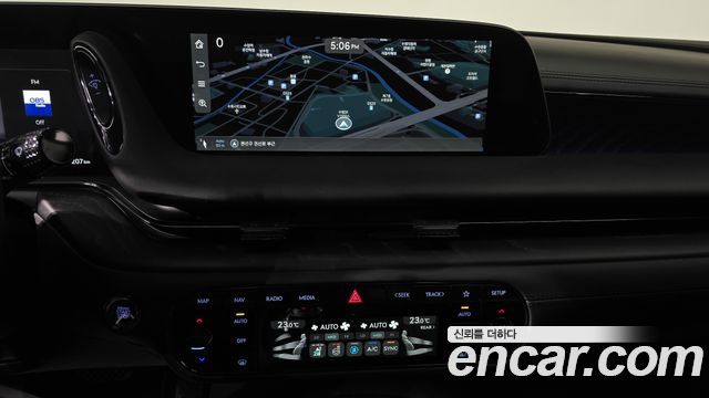 Genesis G90 2026 — photo 18