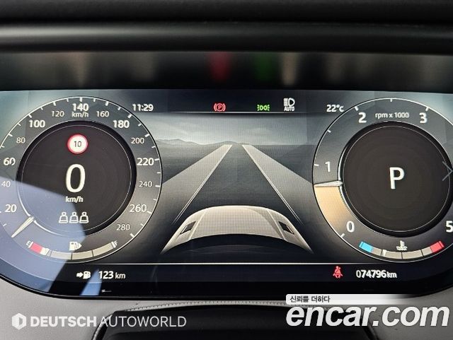 Land Rover Range Rover Sport 2023 — photo 8