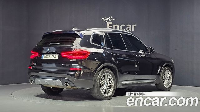 BMW X3 2020 — photo 2