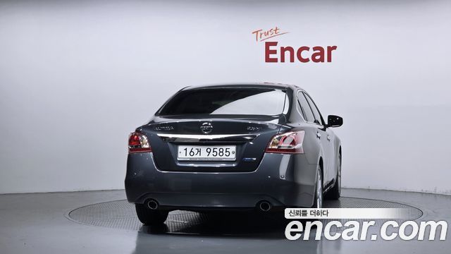 Nissan Altima 2013 — photo 4