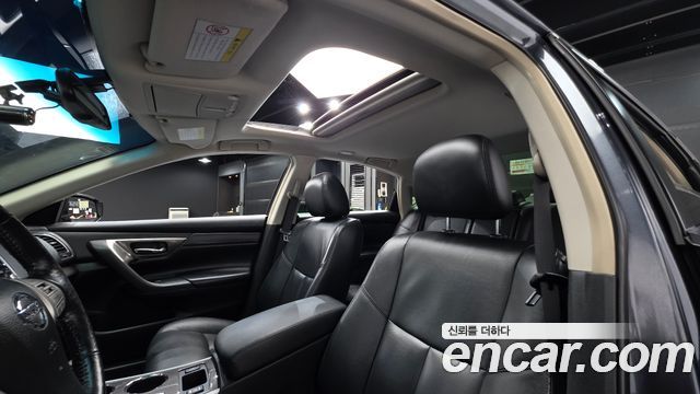 Nissan Altima 2013 — photo 16