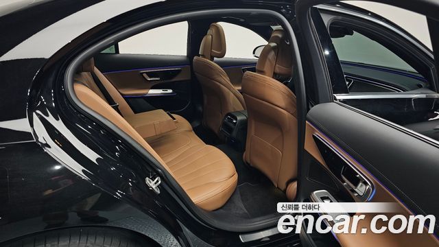 Mercedes-Benz E-Class 2026 — photo 18