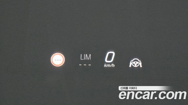 Mercedes-Benz E-Class 2026 — photo 22