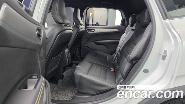 Renault Korea Arkana 2025 — photo 18