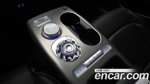Genesis GV60 2022 — photo 12