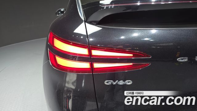 Genesis GV60 2022 — photo 9