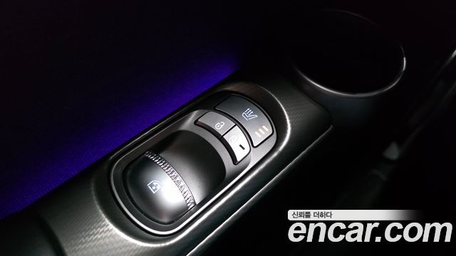 Genesis GV60 2022 — photo 30