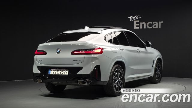 BMW X4 2023 — photo 2