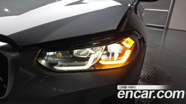 BMW X4 2023 — photo 8