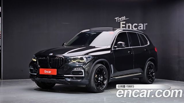 BMW X5 2019 — photo 1