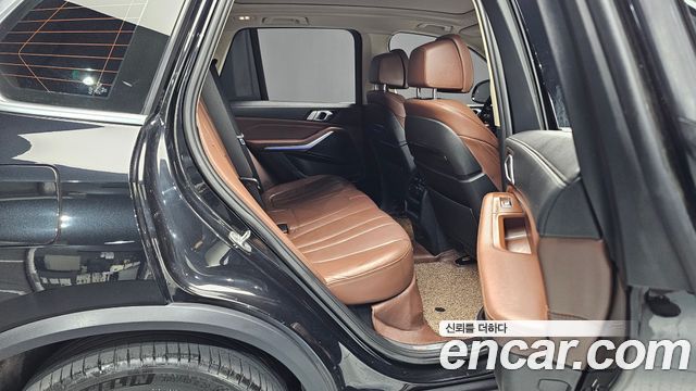BMW X5 2019 — photo 12