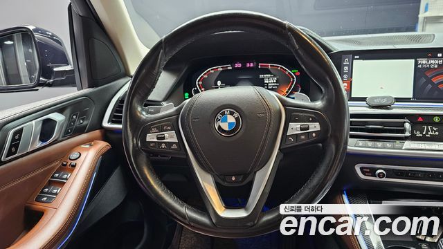 BMW X5 2019 — photo 13