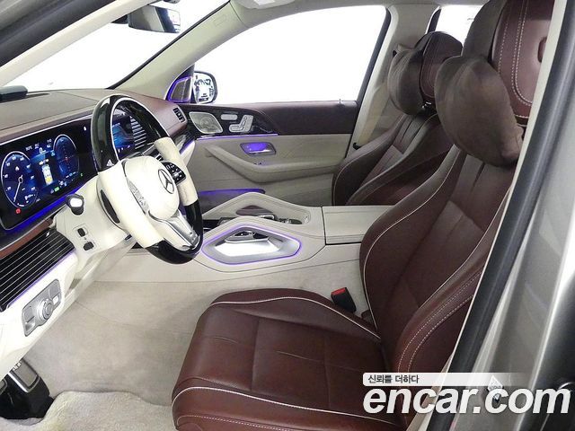 Mercedes-Benz GLS-Class 2023 — photo 6