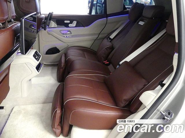 Mercedes-Benz GLS-Class 2023 — photo 17