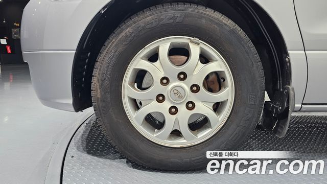 Hyundai Starex 2012 — photo 5