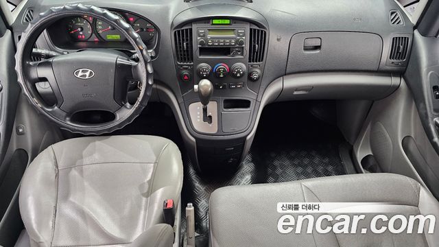 Hyundai Starex 2012 — photo 7